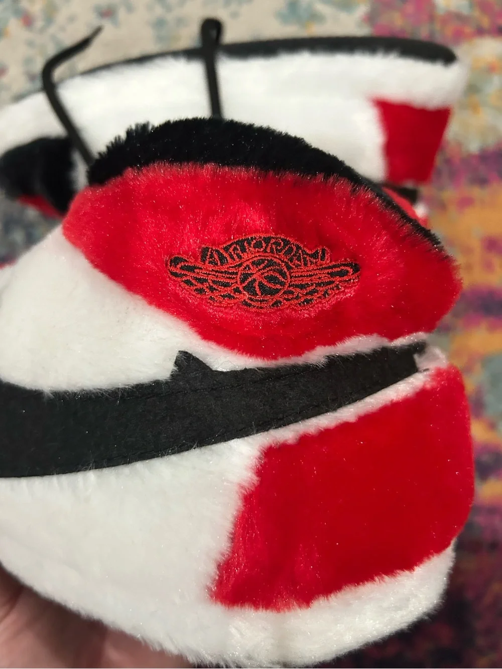 Jordan 1 Retro Plush Slippers